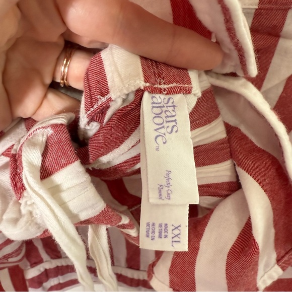 Stars Above • Red and White Striped Long Sleeve & Pants Pajama Set Size XXL - Picture 3 of 4